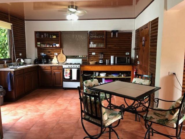 Casa Toucan Mit Privat Pool Near Np Ballena Увіта Екстер'єр фото